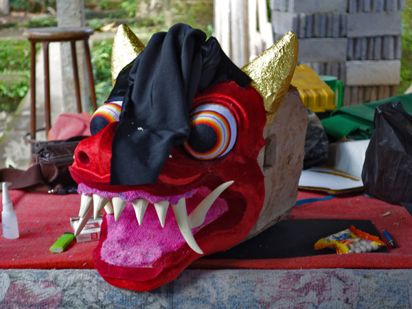 Dragon head